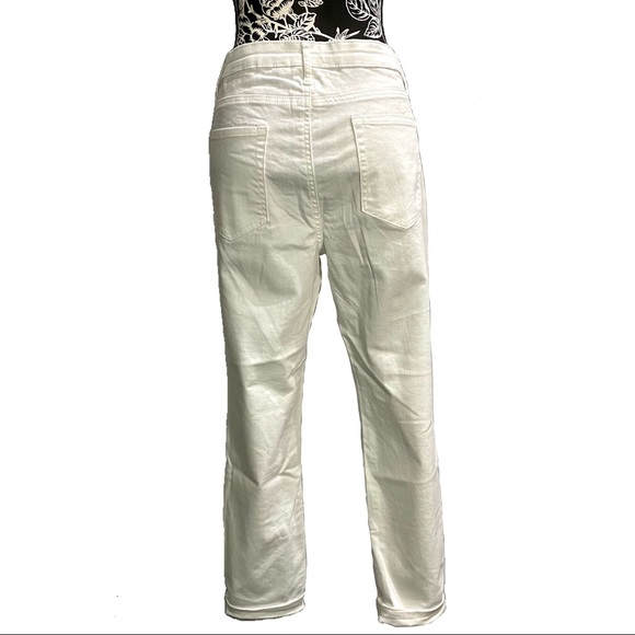 NWT Workshop White Raw Hem Cuffed Cropped Jeans - Picture 2 of 7
